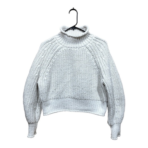 Women’s H&M Chunky Cable Knit Cropped Sweater - Picture 1 of 4